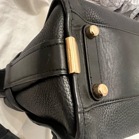 Coach Swagger 27 Carryall Satchel Bag Black Pebbled Leather Purse Gold Hardware - Picture 13 of 14